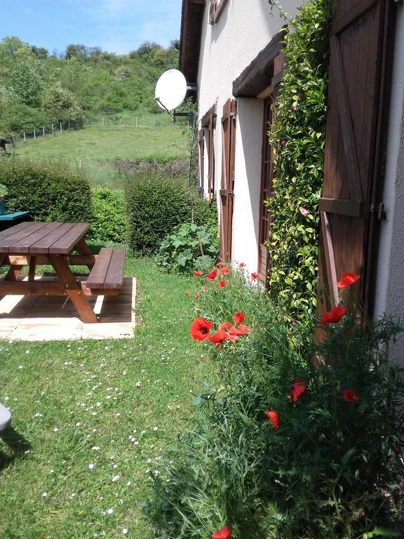 Maison D'Hotes Les Coquelicots Giverny Exterior foto